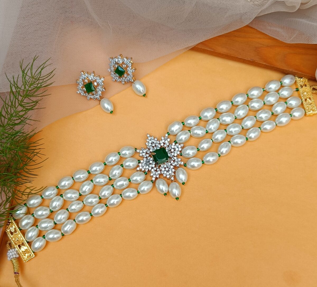 American Diamond Studded White Beaded Jewellery Set