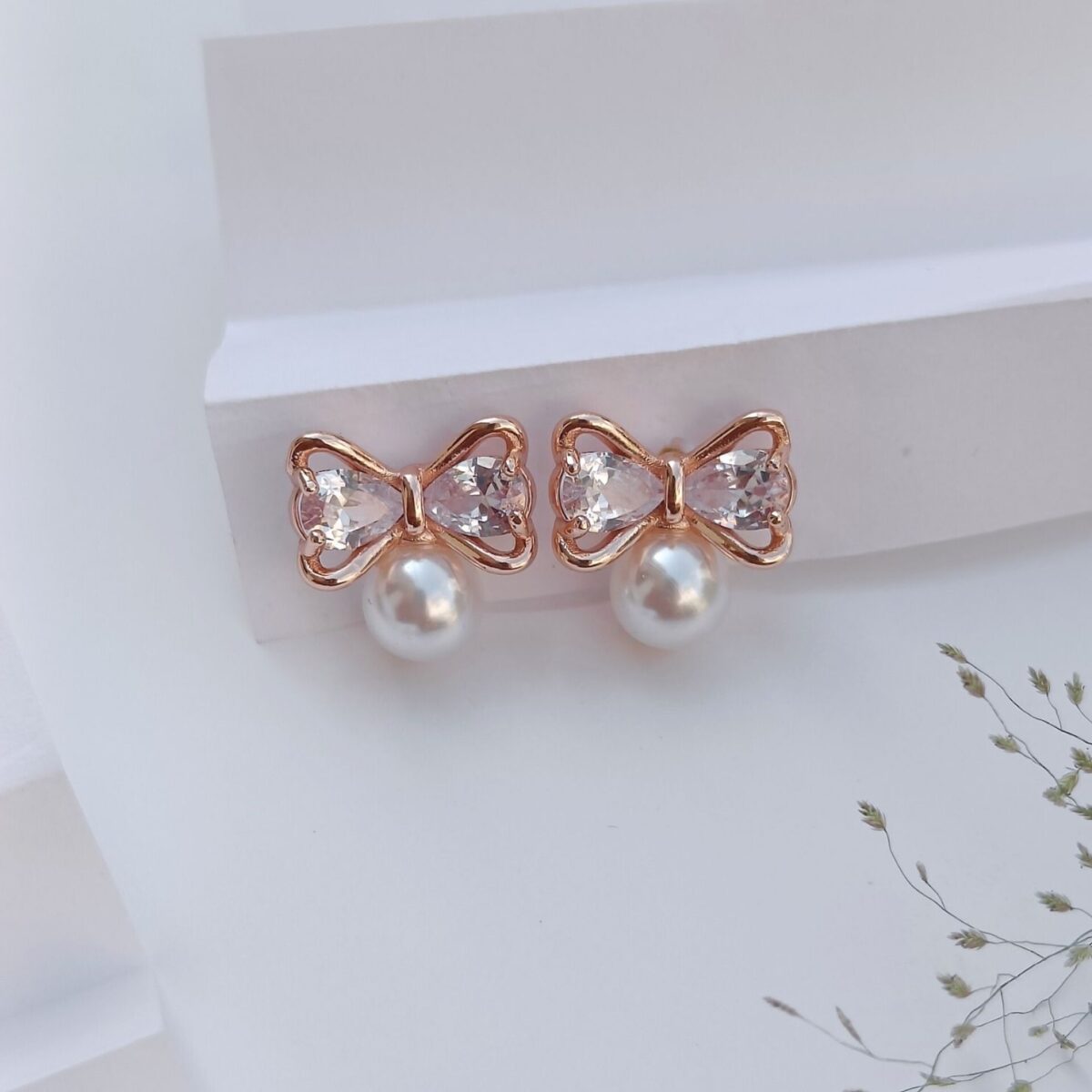 FHF Rose Gold Plated American Diamond Pearl Bow Earrings