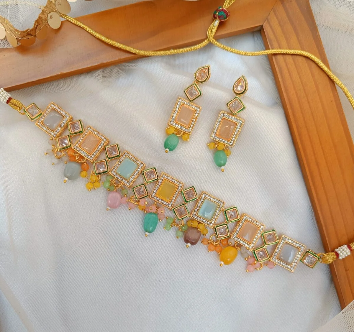 Gold Plated Monalisa Multicolor Stone Necklace Set