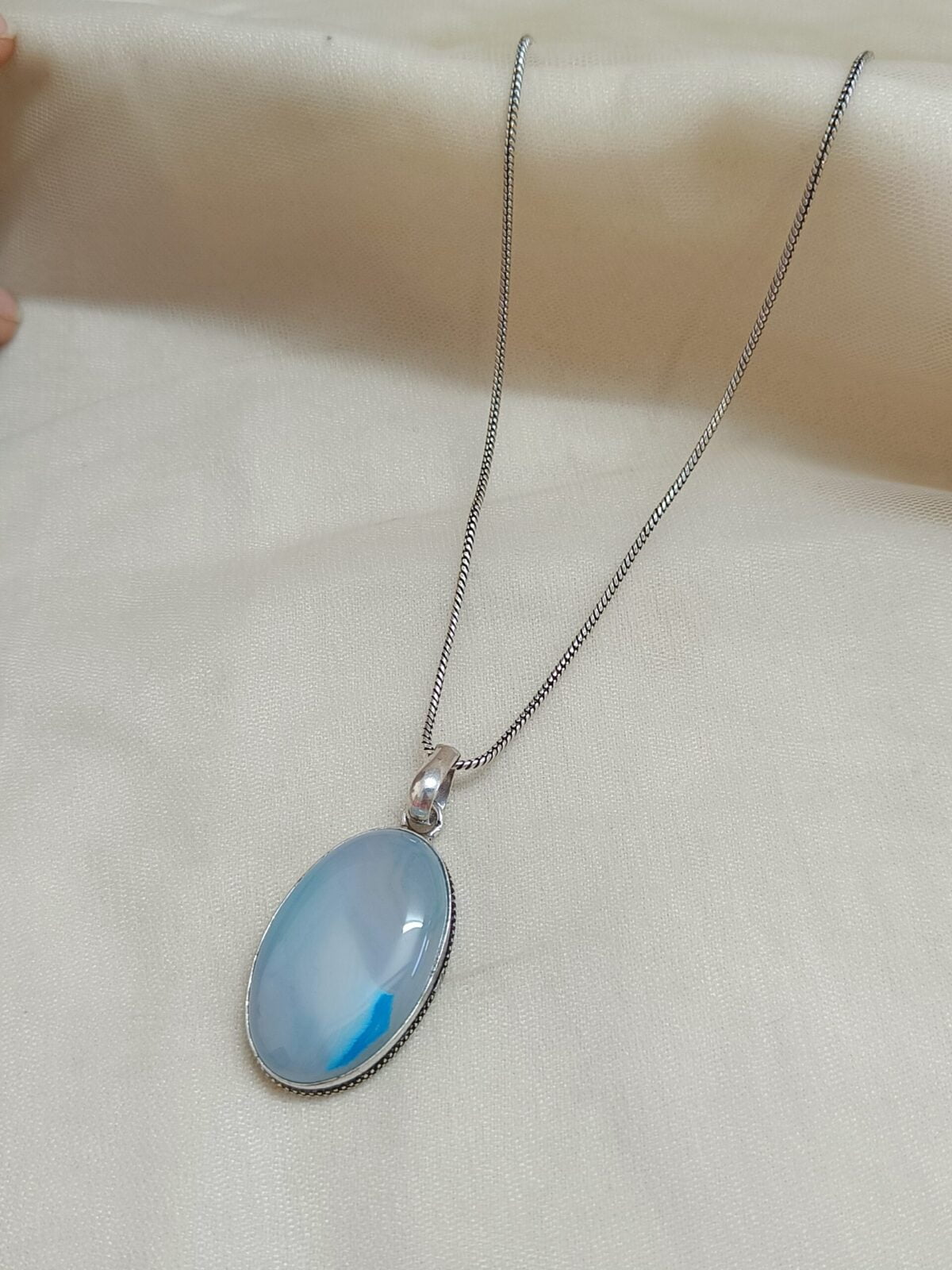 FHF Silver Plated Natural Stone Pendant - Image 2