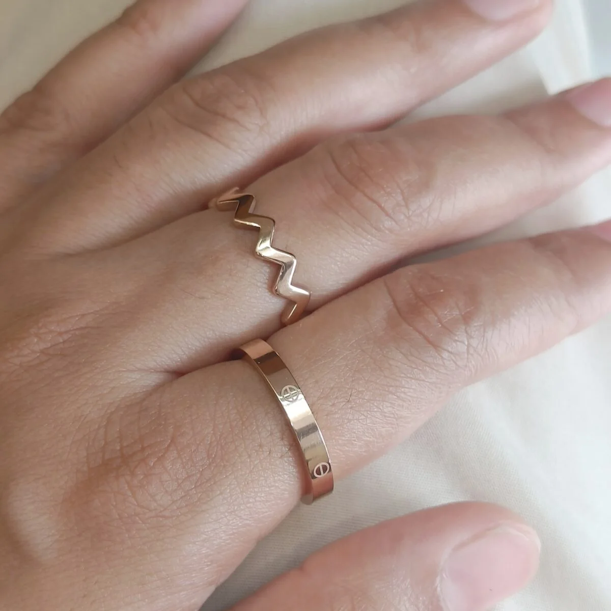 FHF Zigzag Stainless Steel Minimal Ring - Image 2