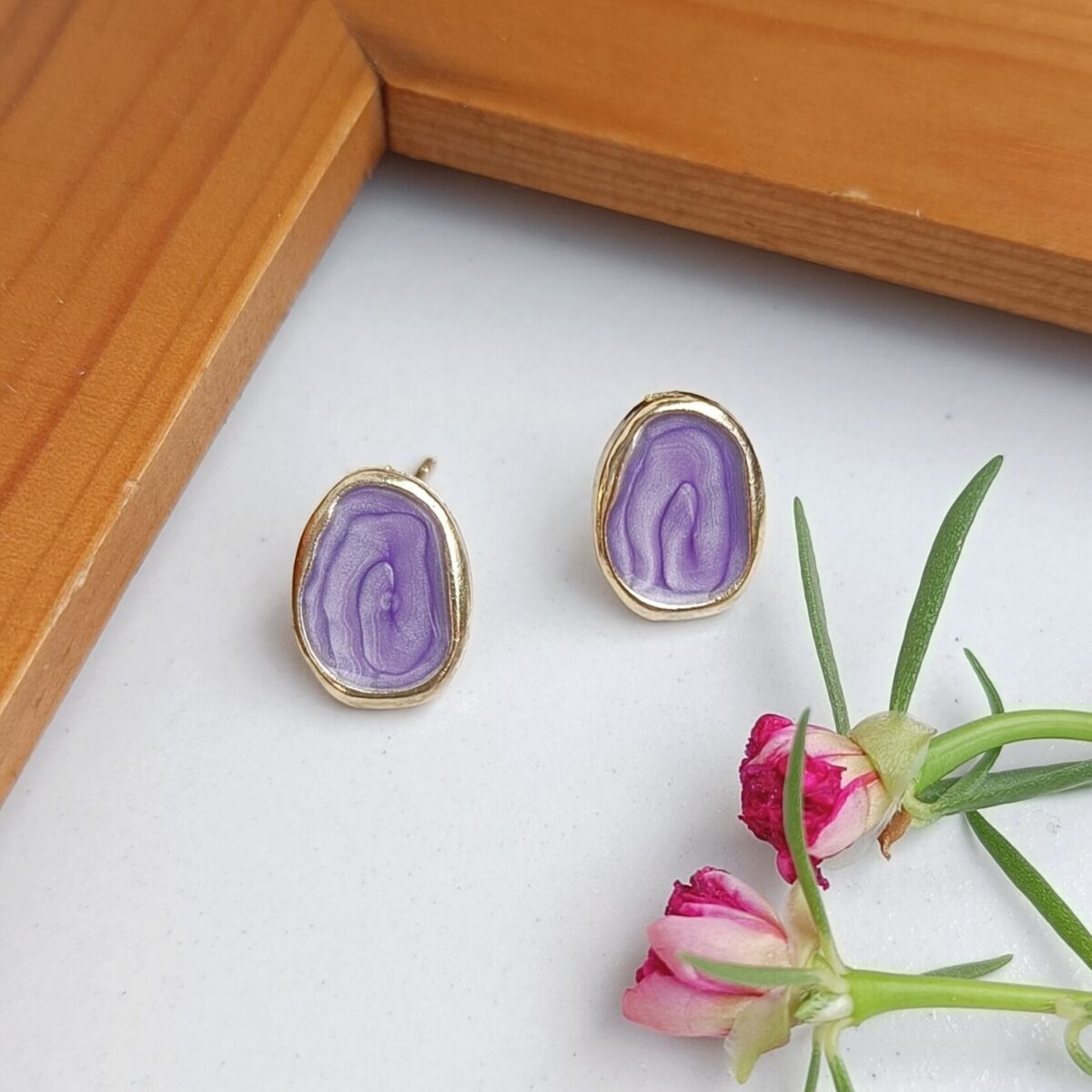 Earrings, Stud, purple