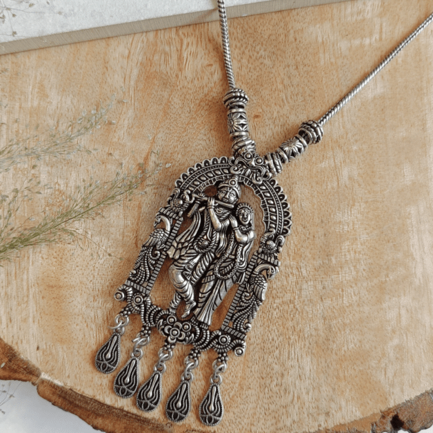 festival , dandiya, navratri, oxidised, pendant