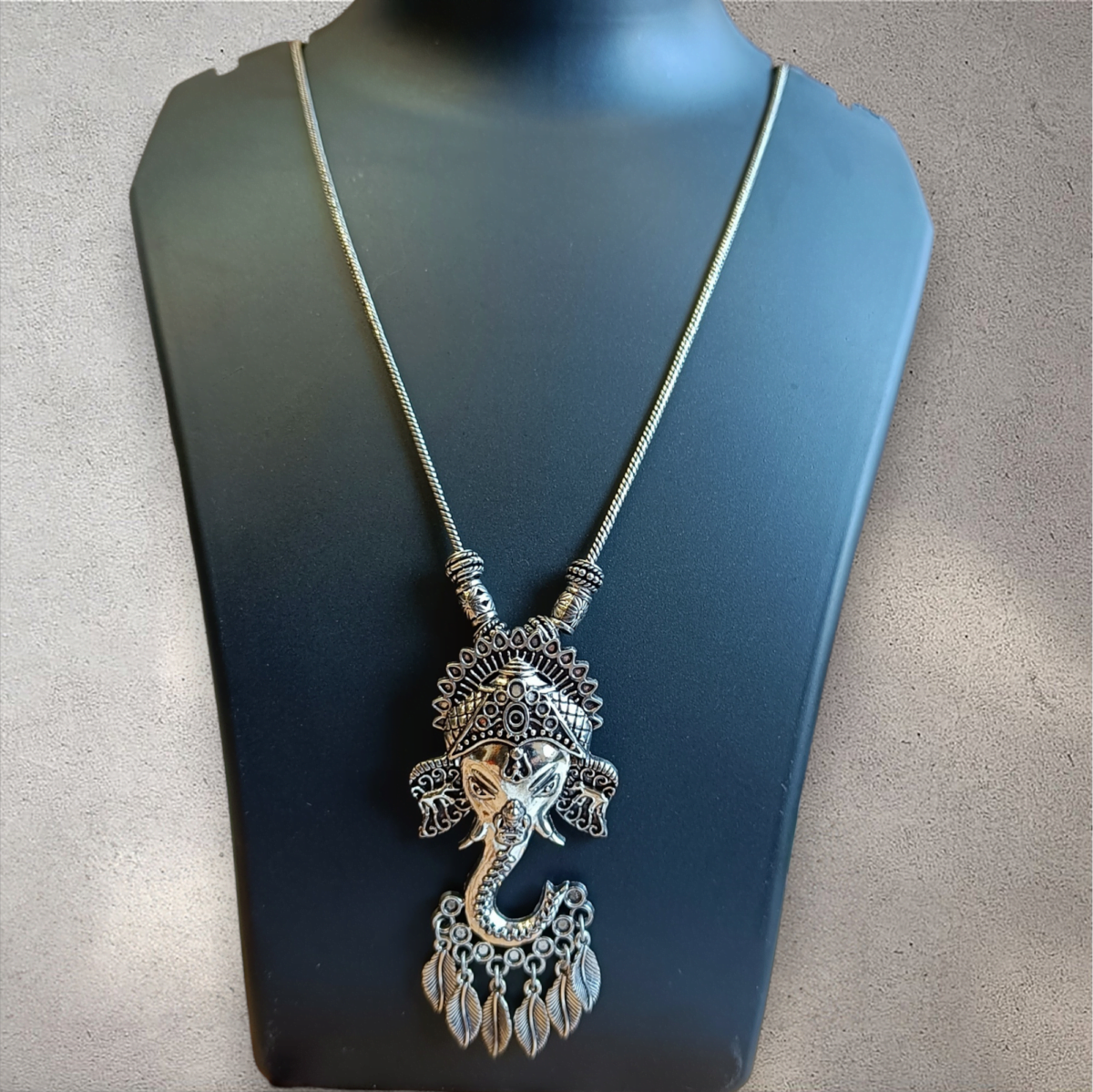 FHF Silver Plated Ganesh ji Pendant - Image 2