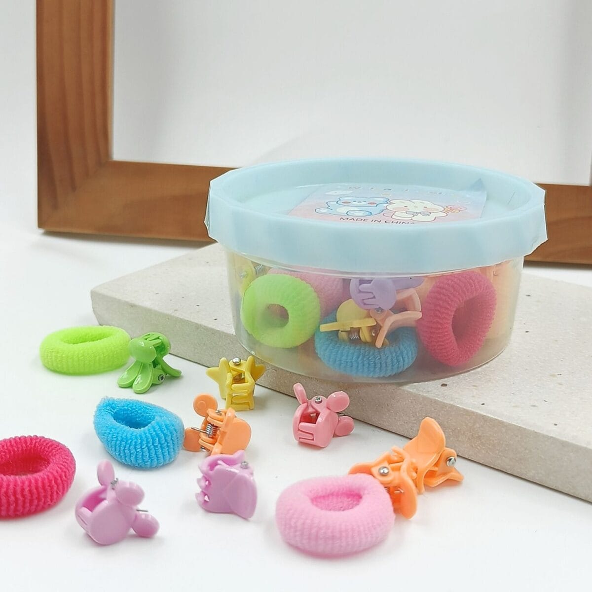 FHF 40 Piece Cute Mix Design Mini Claw Clips & Rubber band Box - Image 3